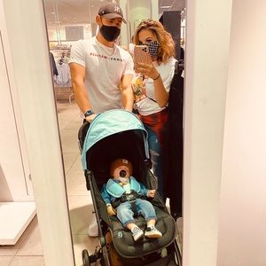 Meet your Posher, Ray